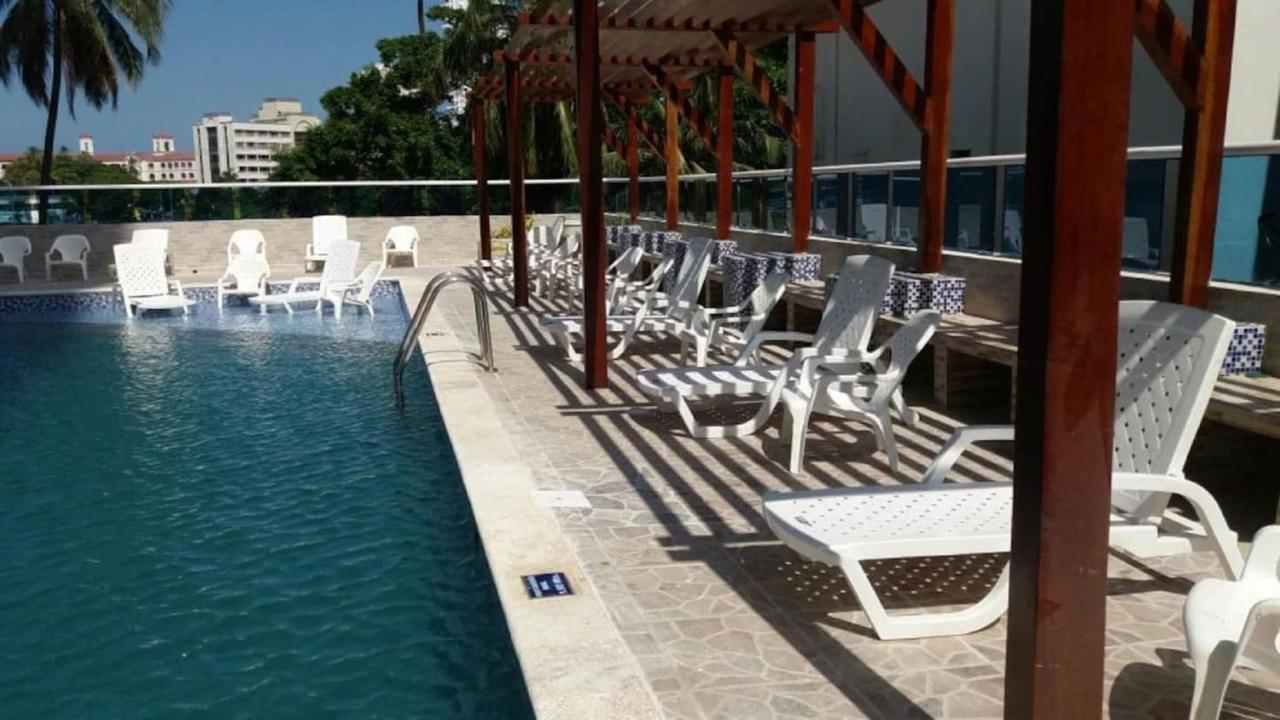 Shark 1514 Nuevo Conquistador Cartagena 外观 照片